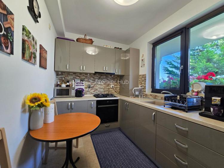 Casa cuplata moderna in zona Vivo, pe strada Crizantemelor! - 8