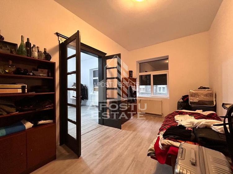 Casă la curte comună, renovată complet în 2024 in zona Iosefin - 7