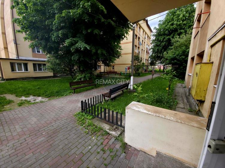 Apartament cu 3 camere de vânzare în zona Maratei - 23