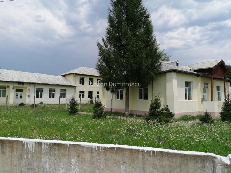 Curte 1512/3025mp , Bughea de Jos, 5 min Valeni PH - 18