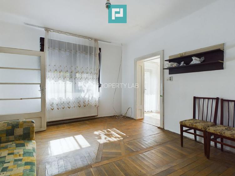 Casă 4 camere, zona centrală în Pâncota - 9