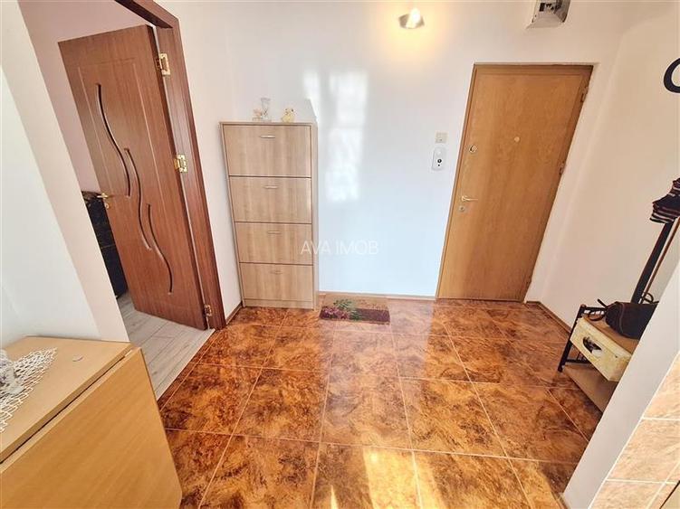 Apartament 2 camere, etaj 2, semimobilat, zona Narcisa - 17