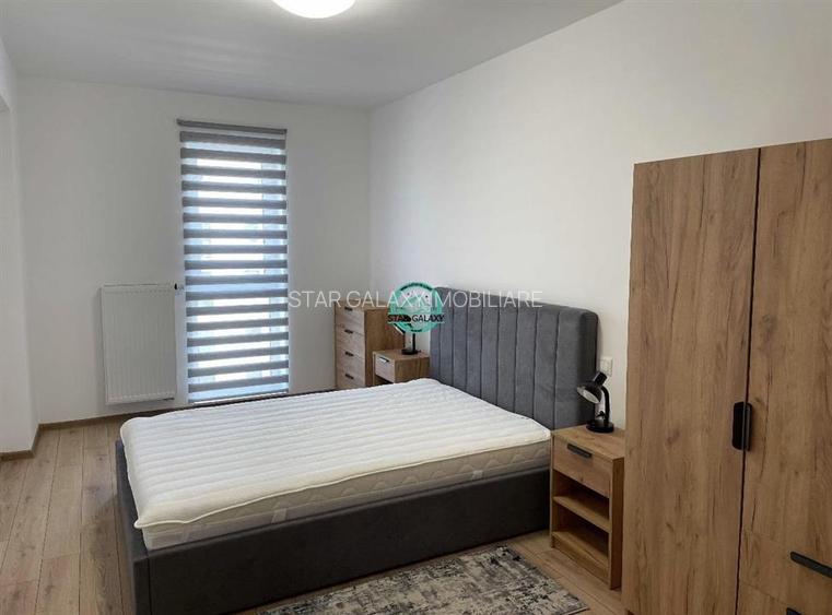 Apartament cu 2 camere de vanzare, decomandat, cu parcare, complex Maurer - 3