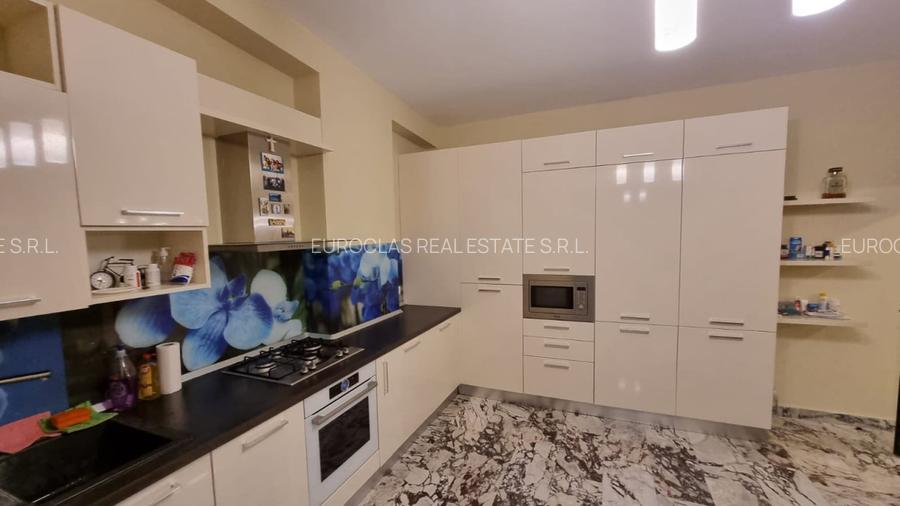 Unicat! Penthouse Mamaia Central - 690.000 euro (E8) - 21