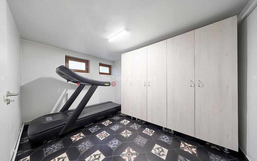 Apartament deosebit intr-o vila situata pe Dealul Cetatii - 39