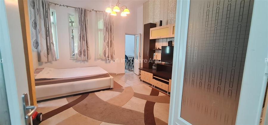 Ap. 2 camere 100mp central str. Saguna-Intim - 7