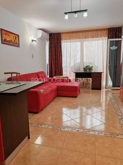 Sat Vacanta (bdul Mamaia)- 2 camere , bloc nou, et. 1 - 2