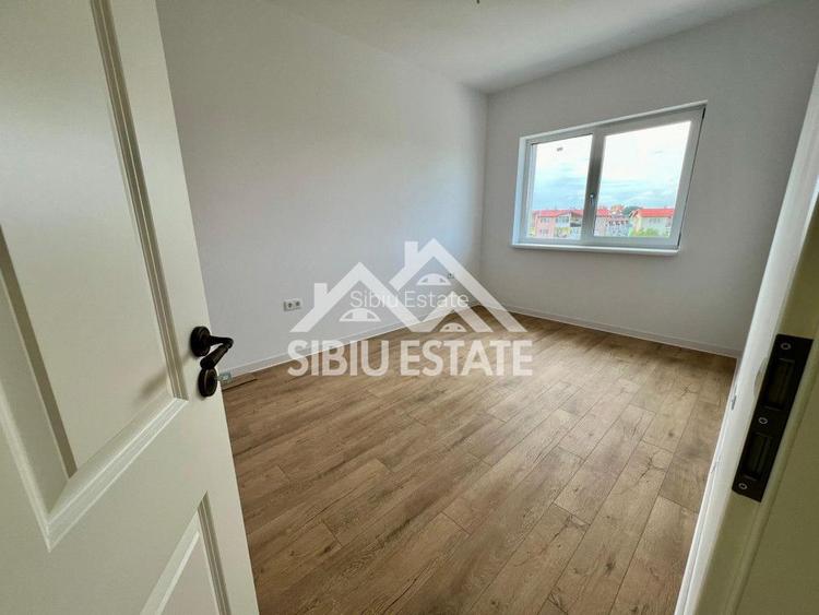 Apartament modern 2 camere balcon 8 mp etaje superioare  zona Brana - 5