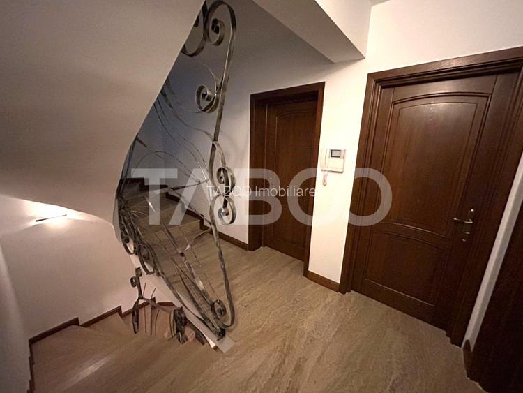 Casa de vanzare cu 5 camere 2 balcoane garaj incalzit 2 bai in Sibiu - 25