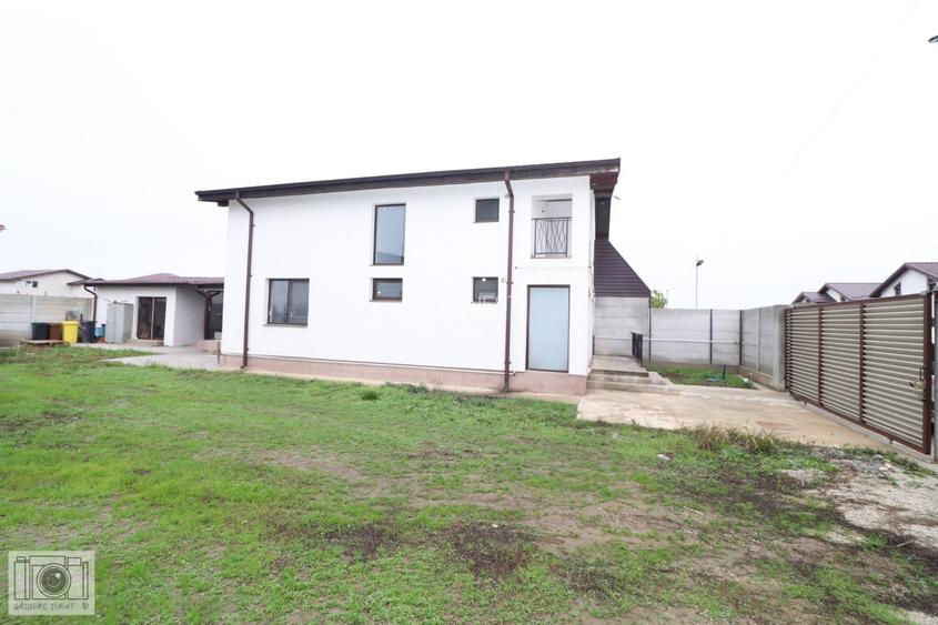 Soluție Locativă pentru Firme: Vilă cu Capacitate Mare în Ciorogarla - 25