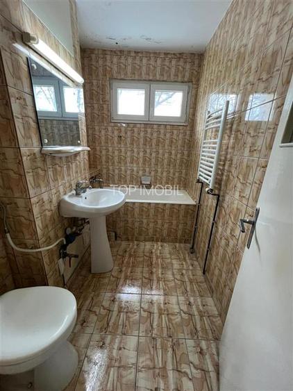 Vanzare apartament 2 camere etaj 2 - Podu Ros - Cantemir - 3