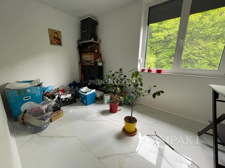 Penthouse Exclusivist cu 2 Terase Panoramice și Jacuzzi - 13