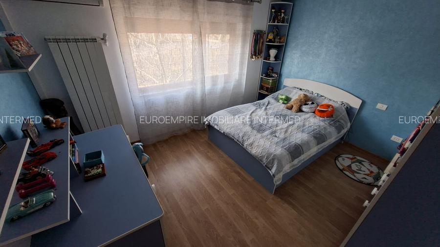 Vila P+1E de vanzare in localitatea Eforie Nord, zona de vile - 10