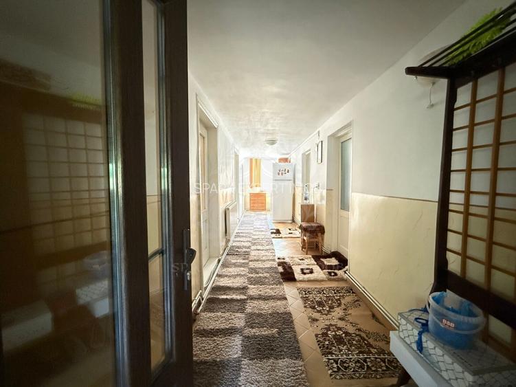 Casa extinsa 8 camere, garaj, teren 1300mp , zona stradala Paulestii Noi - 30