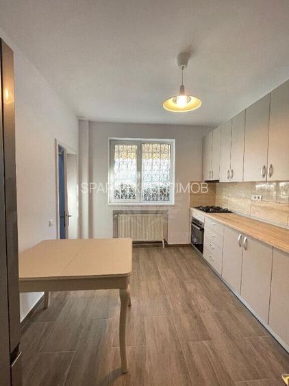 Casa 5 camere, birouri, zona Bulevardul Castanilor, Ploiești - 4