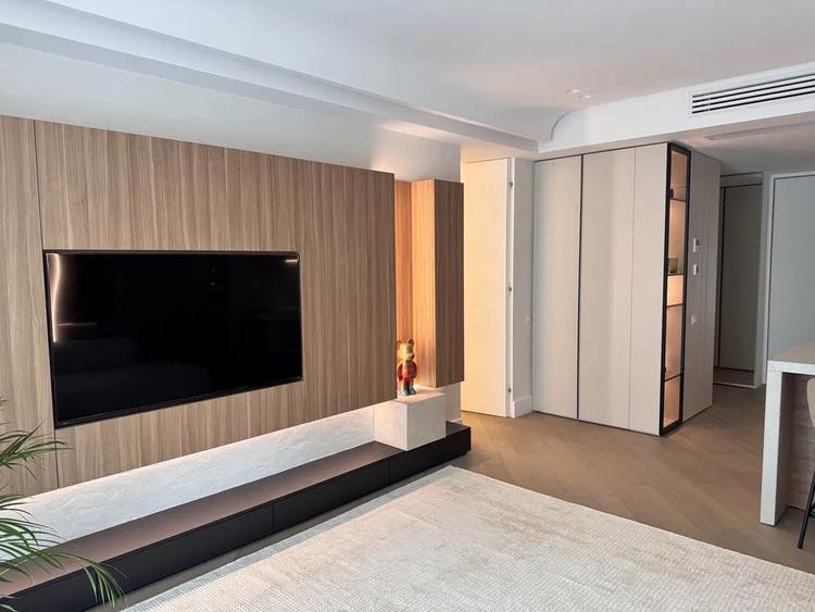 Cortina 126 | 2 Camere | Centrala | Balcon | Parcare |