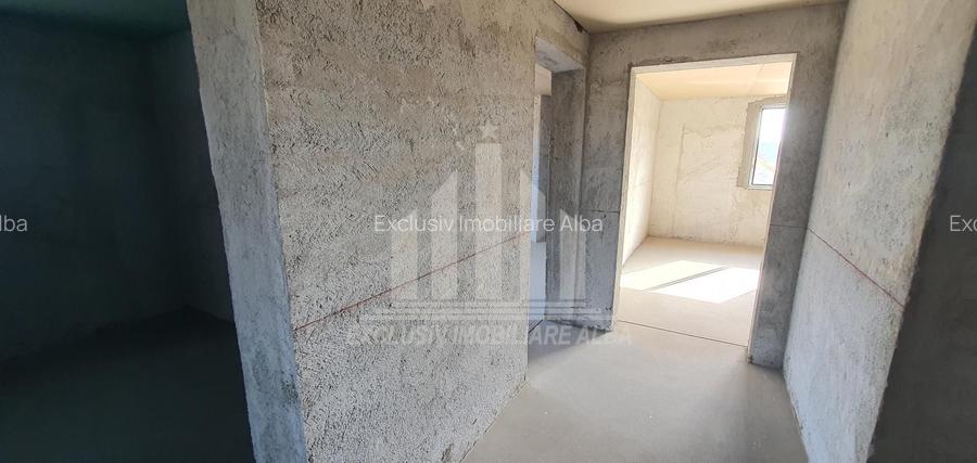 Casa individuala | Semifinisata | 170 mp | 300 mp teren | Partos - 4