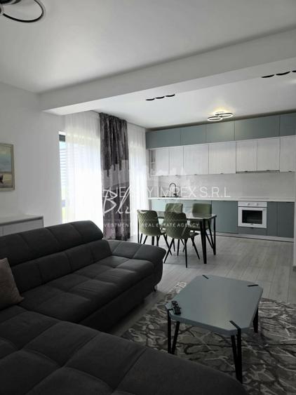 Apartament nou, 3 camere cu loc de parcare si curte  situat in Zona KM 4-5 - 3