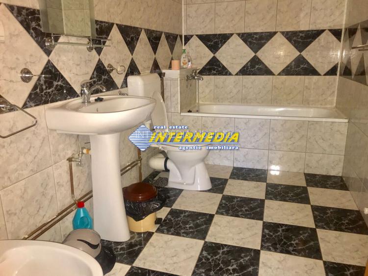 Casa de inchiriat 5 camere Cetate Alba Iulia - 2