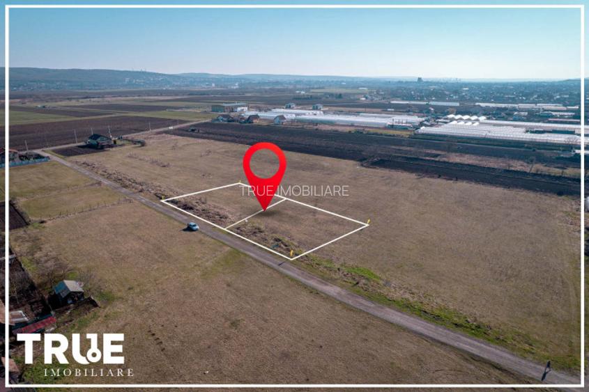 Teren intravilan, 1035m? + 1056m?, S&acirc;ntana de Mureș! - 3