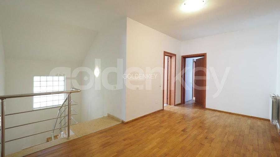 Vilă cu 5 dormitoare | piscina | 550mp gradina | garaj dublu - 21