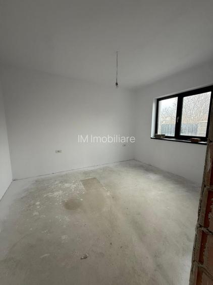 Giroc-Vatra Satului- casa individuala- 3 dormitoare-3 bai - 7