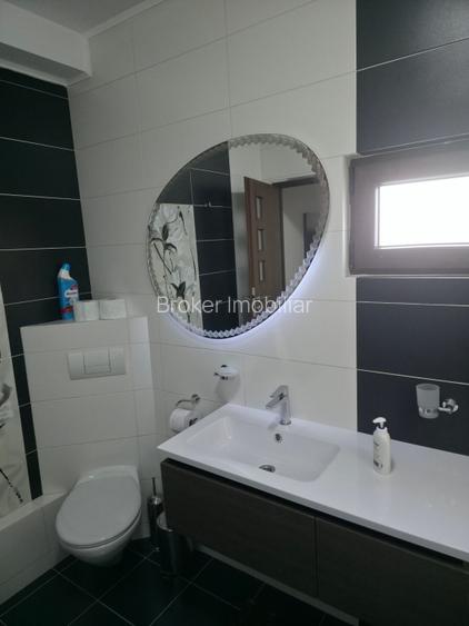 Vila spatioasa in Mamaia Nord, aproape de plaja, curte mare & 2 terase - 20