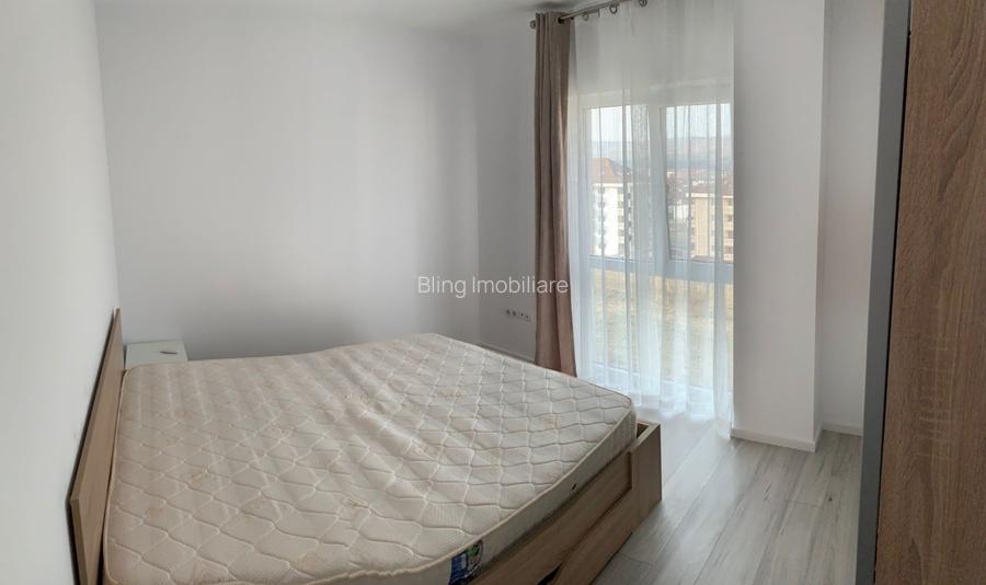Apartament cu 2 camere, 38 mp, balcon, zona Teilor - 4