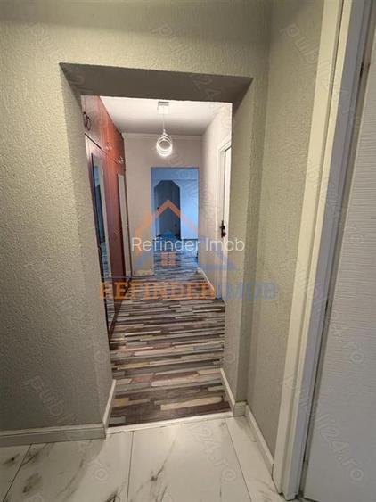 Apartament de vanzare cu 3 camere, zona Titan - 5