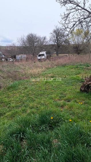 Vând casă cu teren !!! - 6