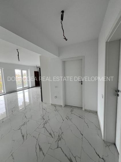 -2 camere  lux  Campus Universitate  -Facultatea de MEDICINA,bloc caramida - 13