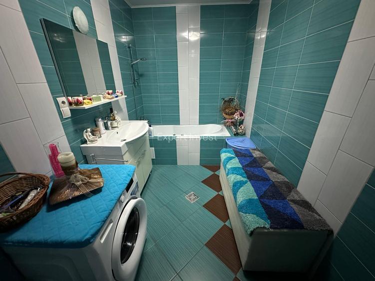 Apartament 3 camere- 2 bai - 2 balcoane - mobilat - parcare - Calea Cisnadiei - 8