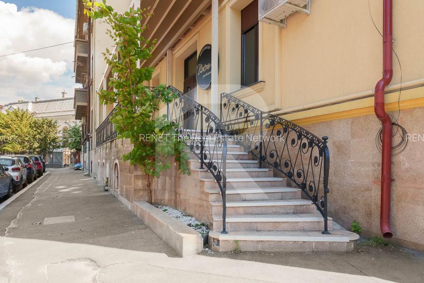 RESTAURANT DE VANZARE  zona ARMENEASCA - 3