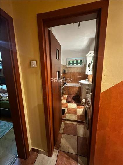 CIRCUMVALATIUNII - ETAJ 1 - BLOC IZOLAT - 4 CAMERE - 2 BAI - DEBARA - CENTRALA - - 6