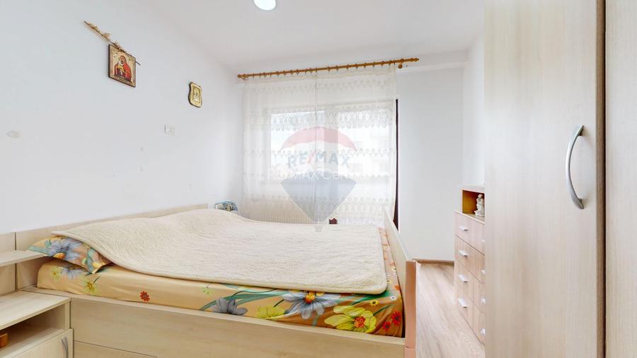 Vânzare apartament 2 camere mobilat utilat complet, Ghimbav jud Brasov - 19