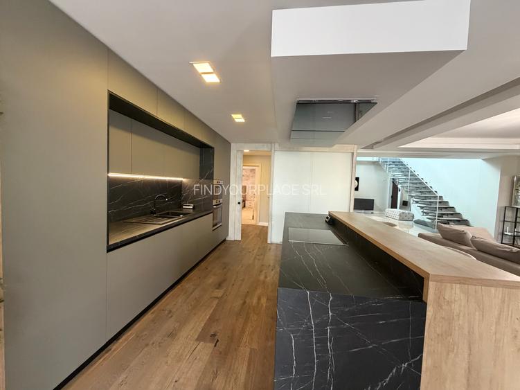 Penthouse lângă parcul Herăstrău,2 parcări incluse,Comision0 - 20