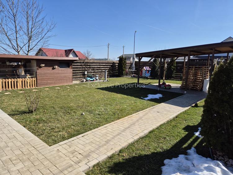 Casa Darza, carport, curte cocheta, utilata si mobilata - 2