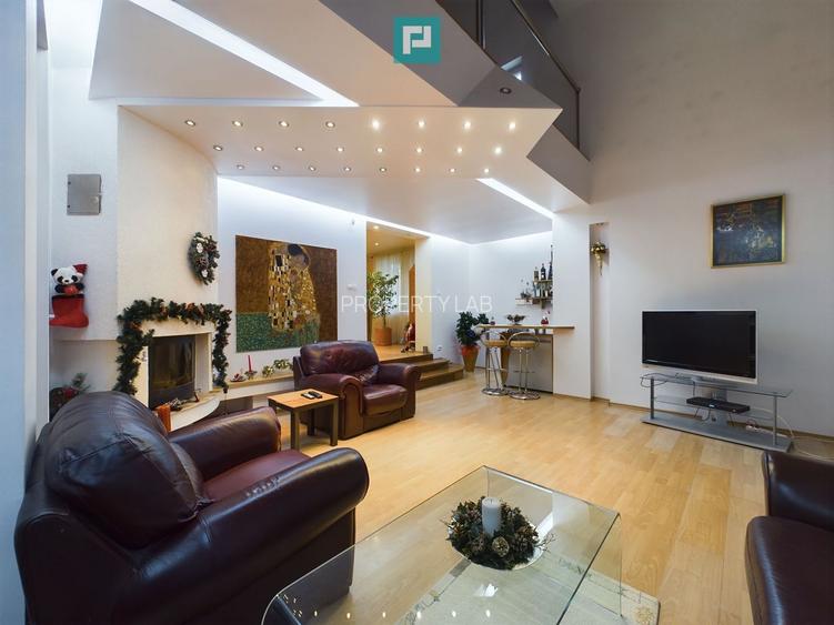 Casă situată Central în Dumbrăvița - 7