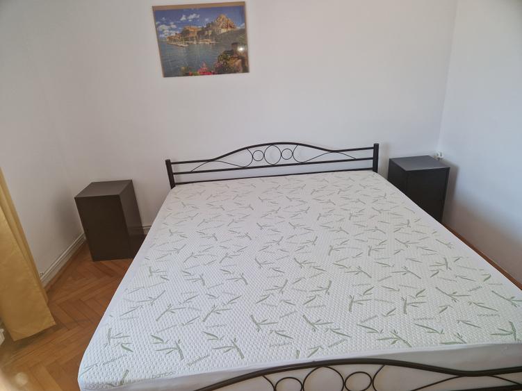 Apartament doua camere, decomandat, renovat