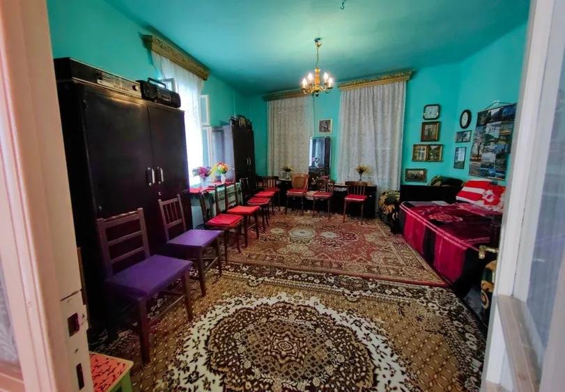 Vand casa 3 camere in Chesint ID:RH-41260-property