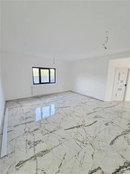 Casa Noua, la Cheie, Teren 411 mp, Valul lui Traian