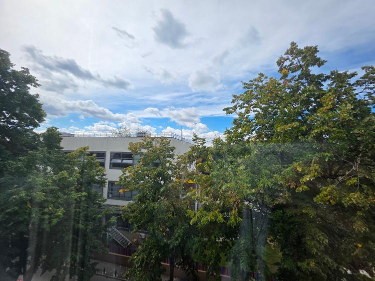 PAJURA - APARTAMENT 2 CAMERE DE ÎNCHIRIAT! ZONĂ VERDE ! METROU JIULUI