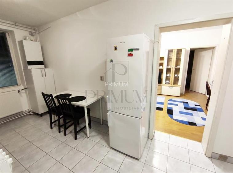 MEDICINA - 3 CAMERE - SPATIOS - CENTRALA PROPRIE - ZONA LINISTITA - 8