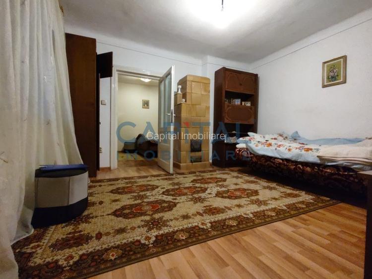 Casa cu mansarda, 7 camere, anexe, Sanmartin - 14