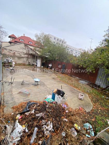 VAND PARTER+DEMISOL VILA + 416MP TEREN IN ZONA PARCUL CAROL-SOSEAUA VIILOR - 13