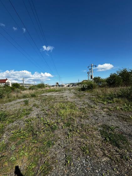 Teren intravilan, 3500 mp, zona Luna - 2