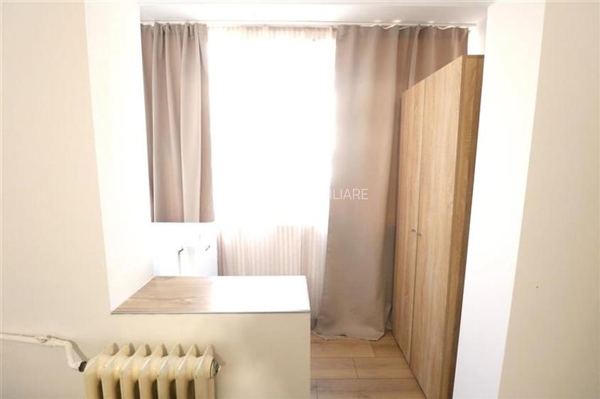 Apartament 2 camere , centrala proprie , zona Complexul Studentesc - 5