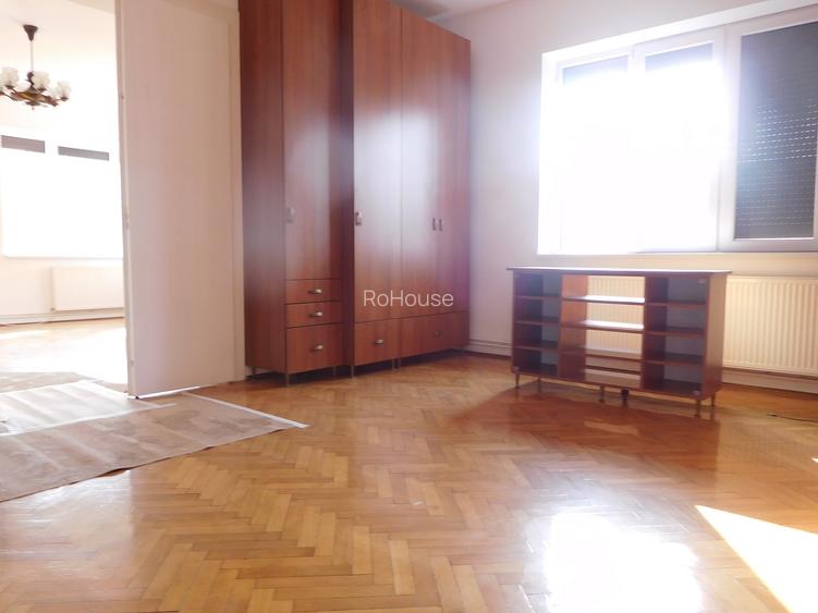 apartament in casa, zona centrala - 5