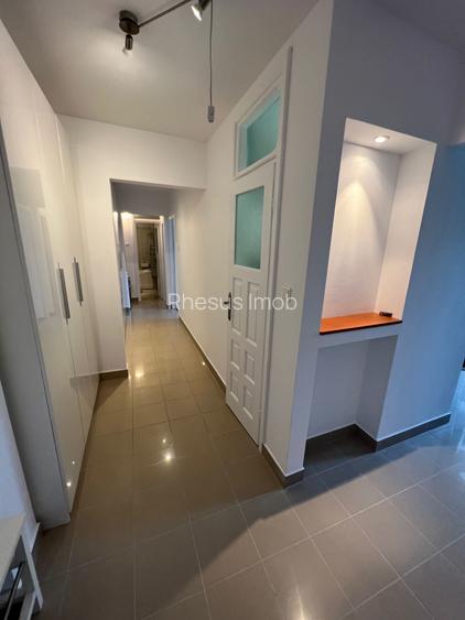 Vand 3 camere Soarelui! - 5