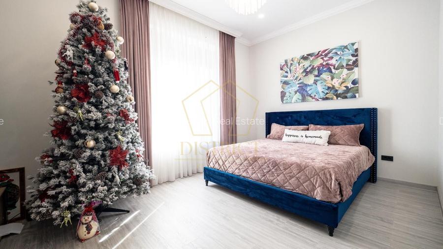 Vilă de LUX cu piscină, 278 mp utili și teren de 1.780 mp I Sag - 16